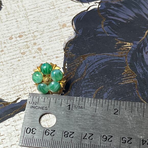 Vintage Dainty Gold Tone Flower Earrings with Green Stones - Picture 7 of 7